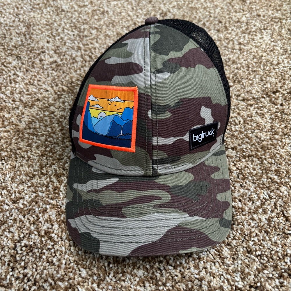 big truck || Yosemite National Park Camo Print Patch Trucker Hat